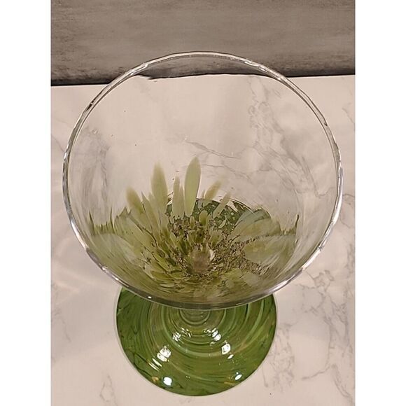 Julia Knight CONFETTI Italy Handblown Greens& Glitter Wine Glass 8½" Signed EUC - Picture 6 of 10
